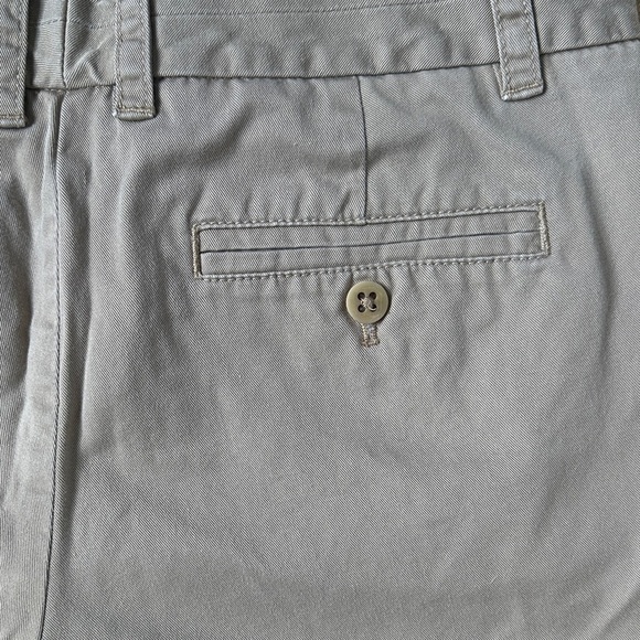 J. Crew Women's Tan Shorts - Picture 4 of 4